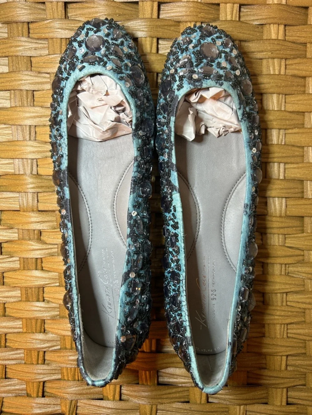 Kenneth Cole Reaction Blue Jeweled Flats Size 9
